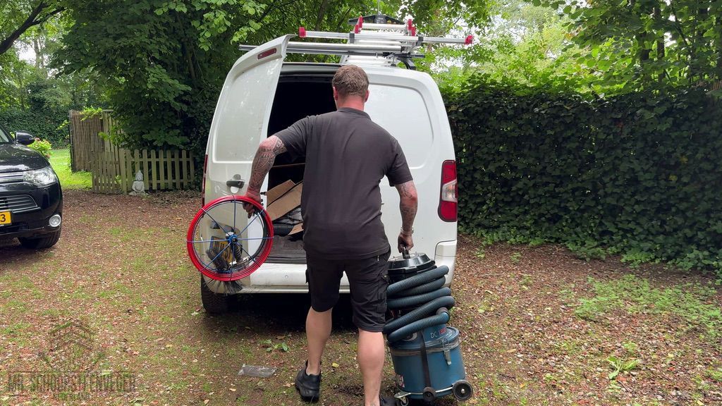 Schoorsteen onderhoud Bodegraven ladder bus Schoorsteen onderhoud Bodegraven ladder bus